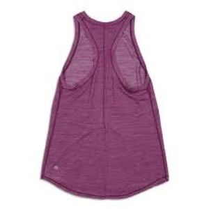 Lululemon magenta racer back athletic workout tank top 🌸